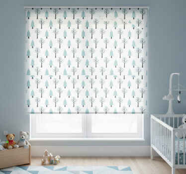 Rolgordijn kinderkamer boom in sneeuwpatroon - TenStickers