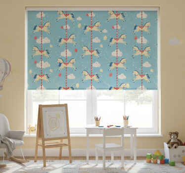 Zavjese za dječju sobu s uzorkom konjića iz luna parka - TenStickers