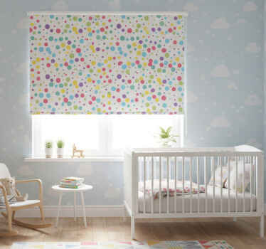 Rollo fenster kinderzimmer mit buntem punktmuster - TenStickers