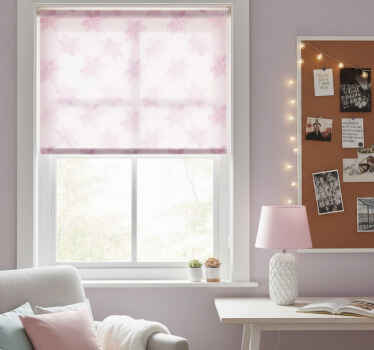 Cortina roller juvenil diseño de flores femeninas - TenVinilo