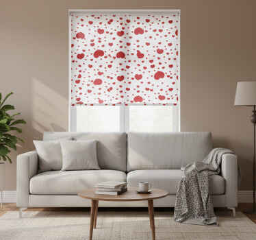 Cortina roller moderno corazones pequeños y grandes - TenVinilo