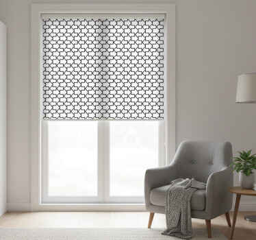 Cortina roller moderno flechas geométricas con líneas negras - TenVinilo