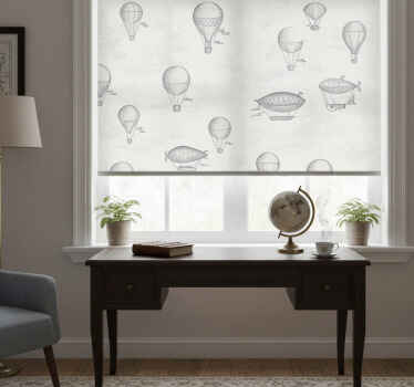 Tenda a rullo grigia cieli vintage e dirigibili - TenStickers