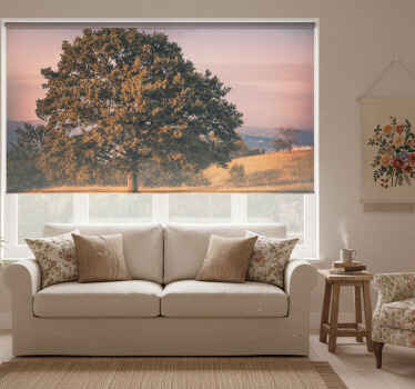 Cortina roller living comedor estilo cabaña antigua - TenVinilo