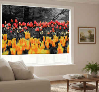 Cortina roller living comedor campos de flores diferentes - TenVinilo