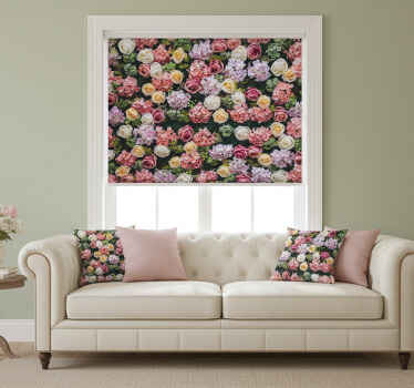 Living room blind with vintage floral design - TenStickers