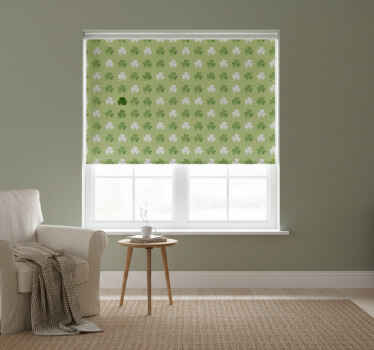 Estor enrollable verde rayas de trébol verdes y blancas - TenVinilo