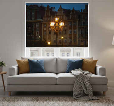 Rolgordijn woonkamer wrocław bij zonsondergang - TenStickers