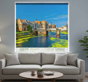 Rolgordijn woonkamer uitzicht in het centrum van gdańsk - TenStickers