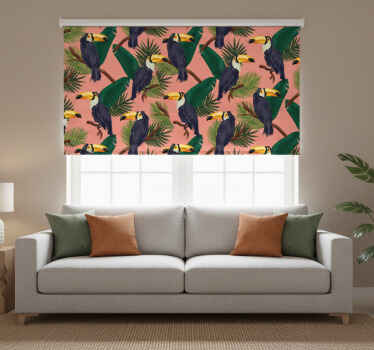 Rolgordijn woonkamer exotisch roze landschap met toekans - TenStickers