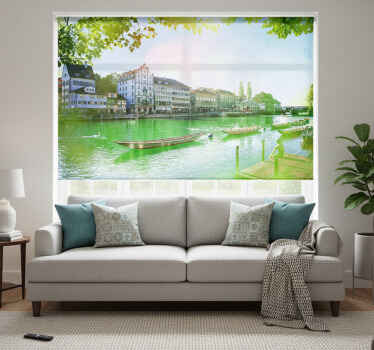 Rolgordijn woonkamer prachtig meer in de zomer - TenStickers