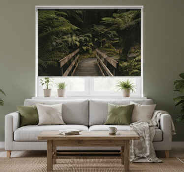 Estor enrollable salón puente natural en el bosque - TenVinilo