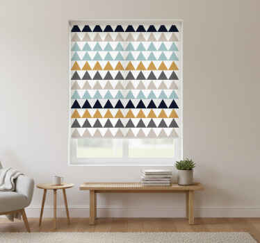 Estor enrollable habitación triángulos nórdicos sobrios - TenVinilo