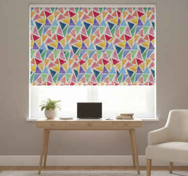 Estor enrollable habitación motivo triángulos coloridos - TenVinilo