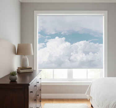White roller blind white fluffy clouds - TenStickers