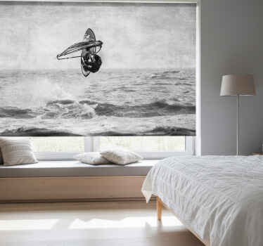 Grå rullegardin windsurf sort og hvid - TenStickers
