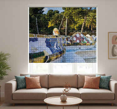 Living room roller blind with park güell views - TenStickers