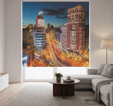 Living room roller blind gran via evening motion - TenStickers