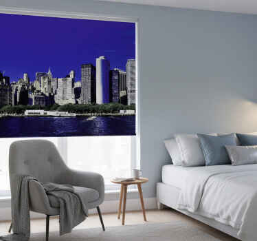 Toile fenêtre chambre gratte-ciels de manhattan soir - TenStickers