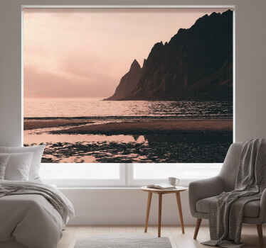 Toile fenêtre chambre fjord geiranger lever de soleil - TenStickers