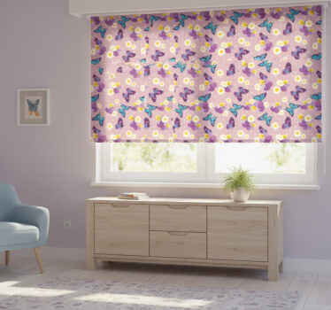 Toile fenêtre chambre papillon à pois roses - TenStickers