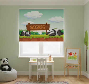 Toile fenêtre chambre enfant nom personnalisé panda - TenStickers