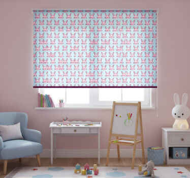 Estor enrollable infantil con conejitos anime - TenVinilo