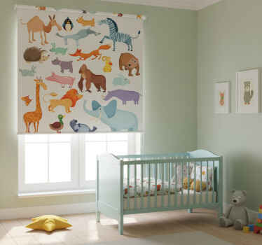 Rollo fenster kinderzimmer mit wilden tierstickern - TenStickers