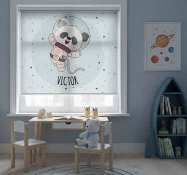 Toile fenêtre chambre enfant panda mignon avec prénom - TenStickers