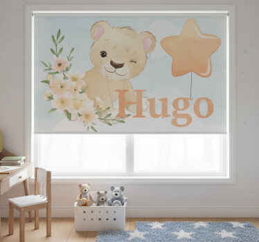 Toile fenêtre chambre enfant lion mignon avec prénom - TenStickers