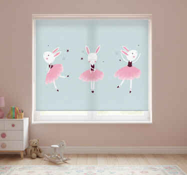 Toile fenêtre chambre enfant danseuse lapin en roses - TenStickers