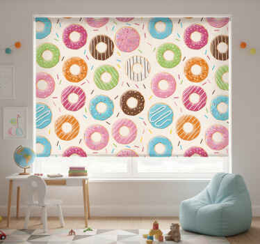 Rollo fenster kinderzimmer donuts hintergrund - TenStickers