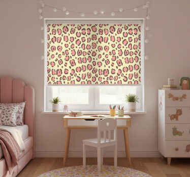 Rollo fenster kinderzimmer mit gelb-pinkem leopardenmuster - TenStickers
