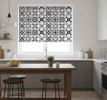Roller blind for kitchen window black and white tiles - TenStickers