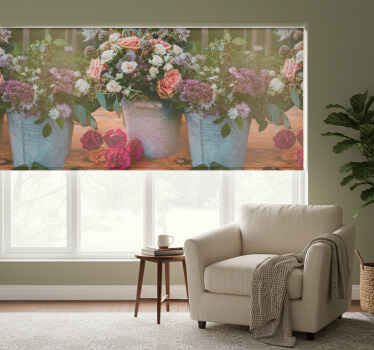 Rollo fenster wohnzimmer mit botanischem cottagecore-tisch - TenStickers