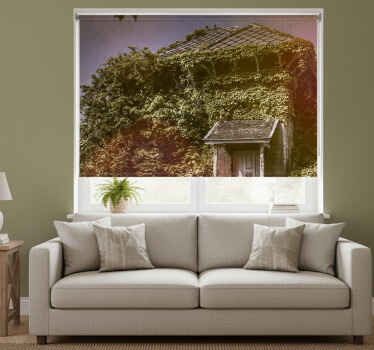 Rollo fenster wohnzimmer im natürlichen cottagecore stil - TenStickers