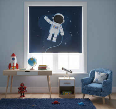 Roleta dla dzieci z rysunkiem latającego astronauty - TenStickers