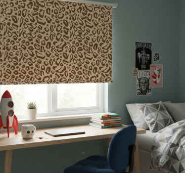 Rollo fenster beige mit großen und kleinen leopardenflecken - TenStickers
