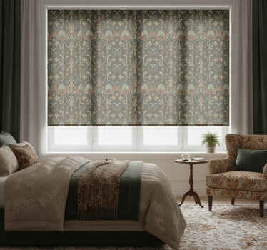 Tapestry traditional roller blind - TenStickers