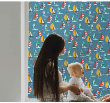 Mönster med segelbåtar barn rullgardin - Tenstickers