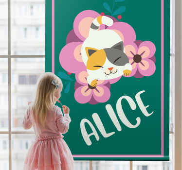 Katt med lila blommor anpassad fönsterskugga - Tenstickers