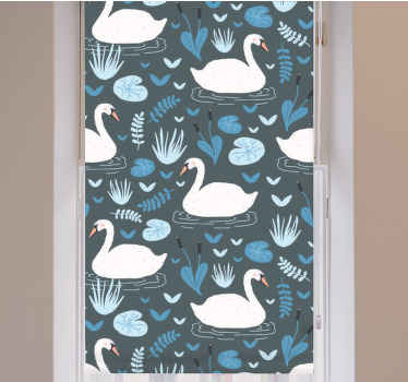 Elegant vitt svanmönster barngardin - Tenstickers