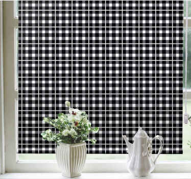 Black and white gingham pattern Office blind - TenStickers