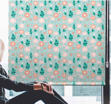 Estor enrollable juvenil flores de color melocotón - TenVinilo