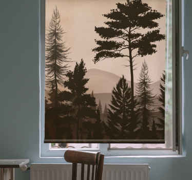 Rollo mit Bäumen Wald im skandinavischen stil in warmen Farben - TenStickers