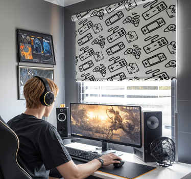 M inimalist controllers  geek roller blind - TenStickers