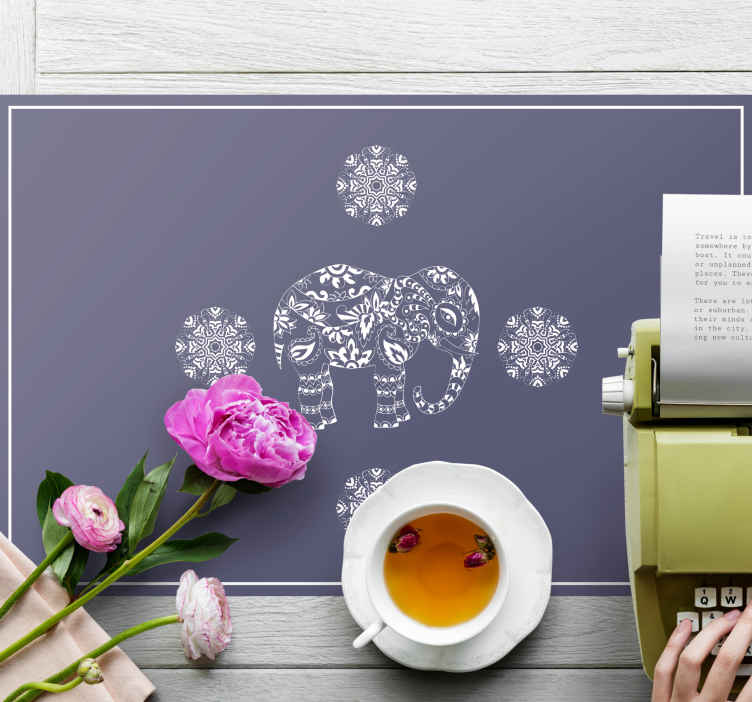 Tovaglietta americana originale Elefante mandala bianco