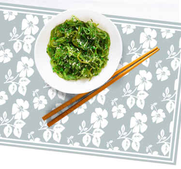 Individuais de mesa elegantes Fundo cinza claro com flores branca - TenStickers