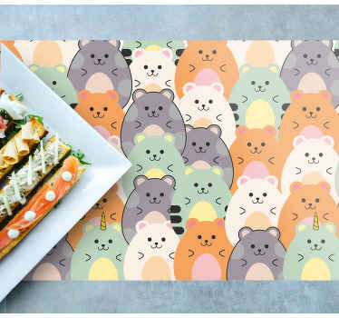 現代のランチョンマットを食べる多色のハムスター - TENSTICKERS