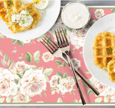 Mantel individual original Rosas blancas vintage fondo rosa - TenVinilo